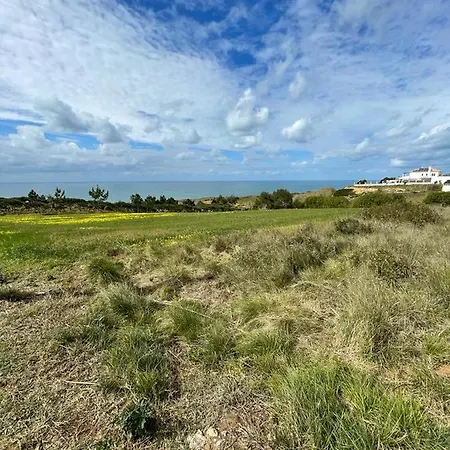 Alojamento de Acomodação e Pequeno-almoço Lalita Ocean Group *